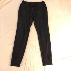 Dark gray/ black sweatpants